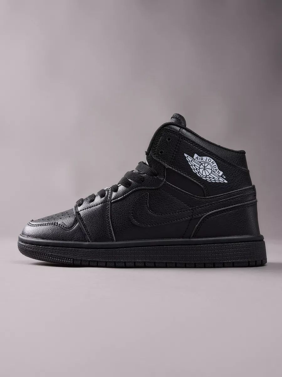 Nike Air Jordan 1 – Iconic Style, Unmatched Comfort